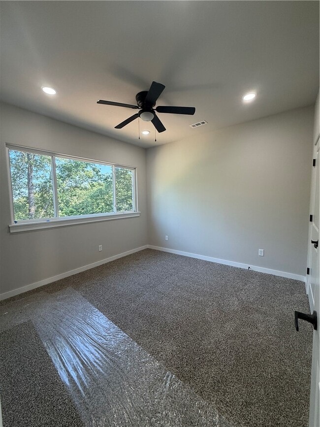 Building Photo - 54 Rountree Dr