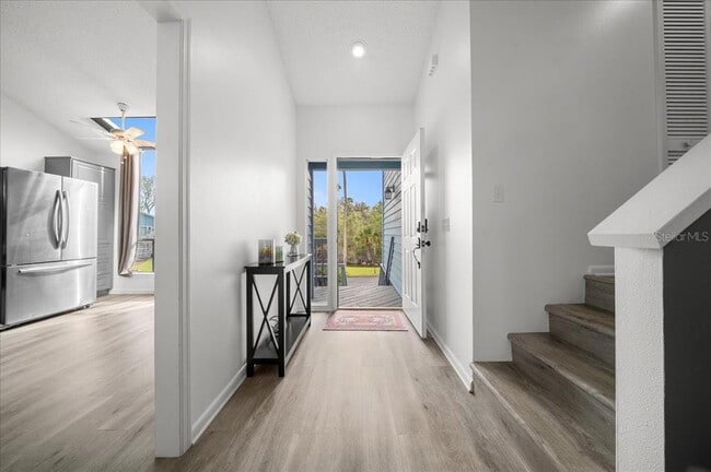 Building Photo - 2925 N Rivers Edge Blvd