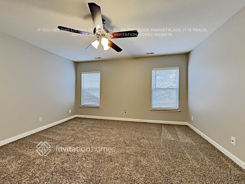 Building Photo - 12444 Stowe Acres Dr