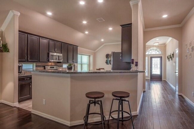 Building Photo - 5209 Texana Dr