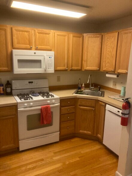 Building Photo - 1772 Willard St NW