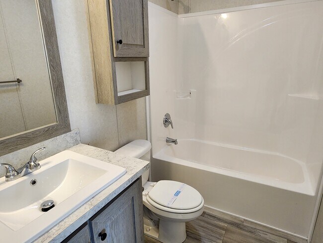 Building Photo - 100 W Arizona