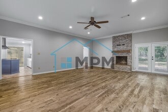 Building Photo - 212 LA-144