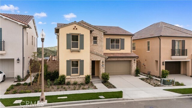 Building Photo - 206 Collino