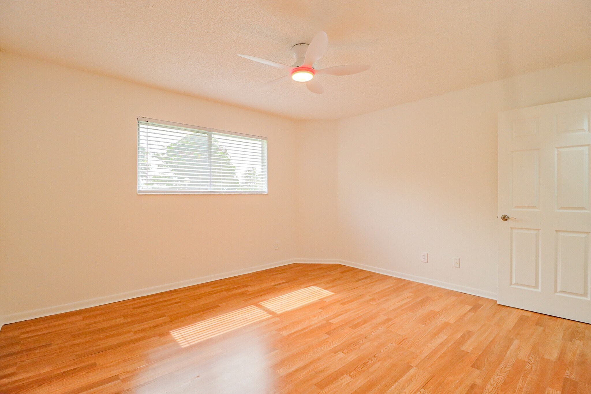 Building Photo - 3453 NW 44th St