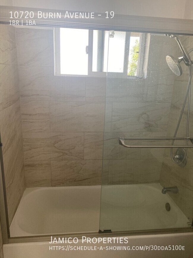 Building Photo - 10720 S Burin Ave