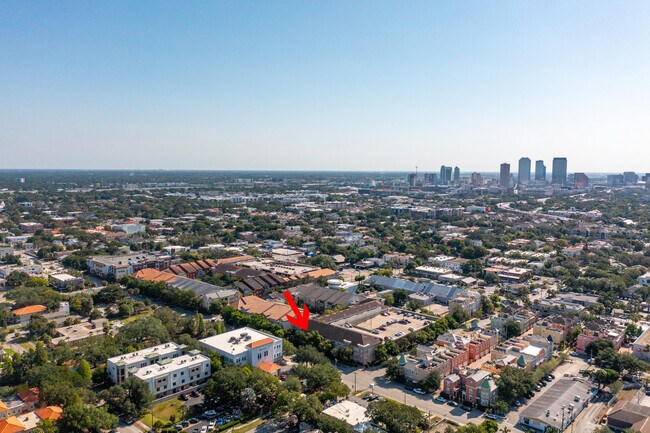 Building Photo - 520 S Armenia Ave