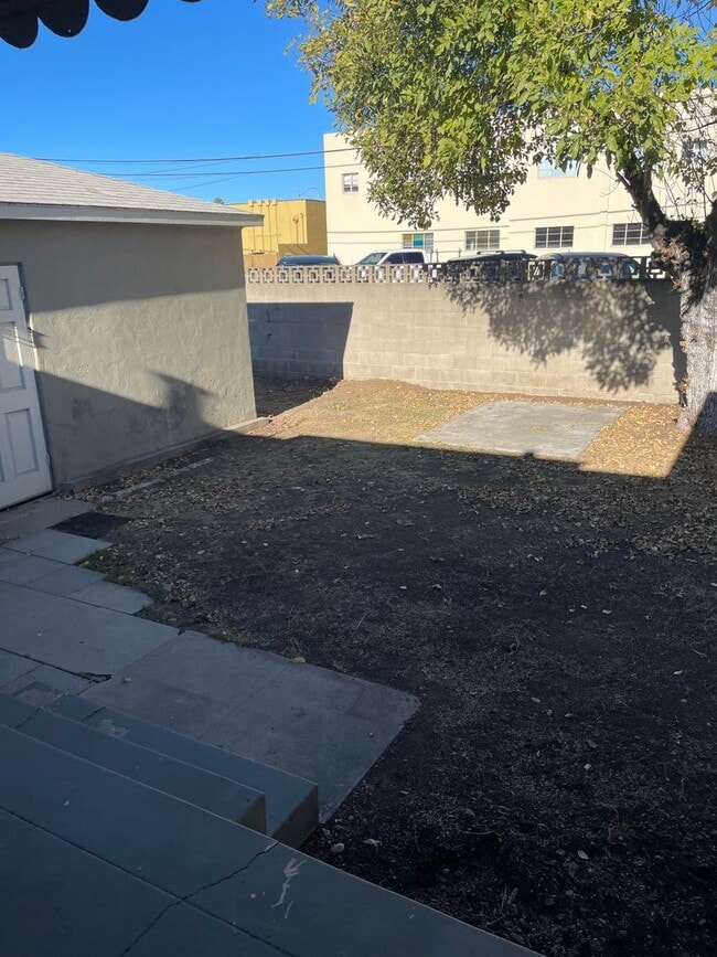 Building Photo - Cute & Cozy Remodeled La Mesa Home