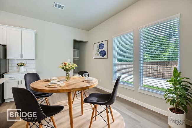 Building Photo - HAMMOND PLAN