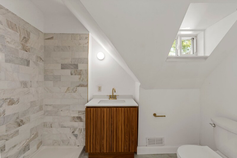 Building Photo - 7472 Hazel Ave