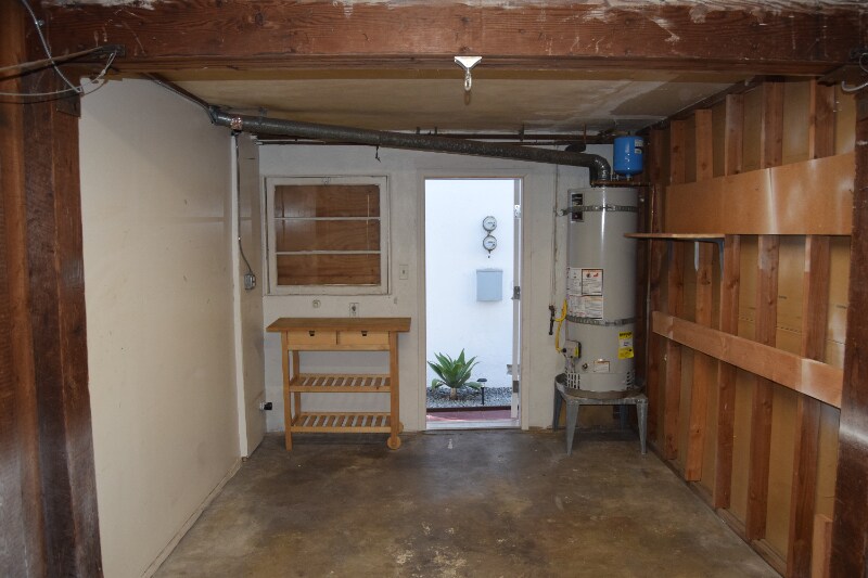 Building Photo - 3381 Grim Ave