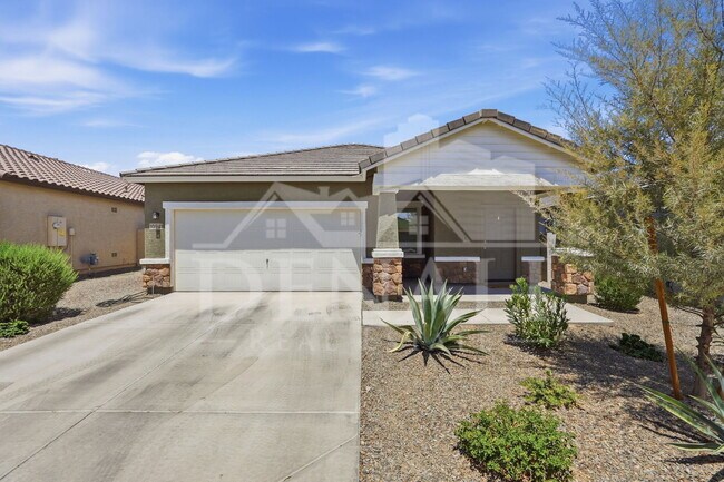 Building Photo - 10941 N 165th Ave