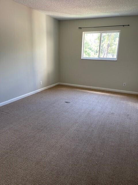 Building Photo - 259 S Cypress Rd