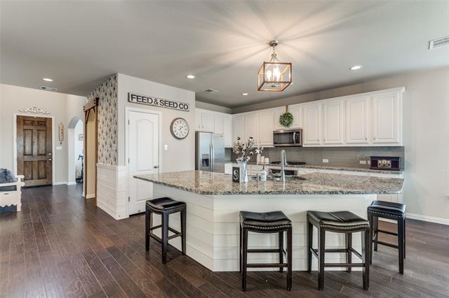 Building Photo - 5705 Bender Ridge Dr