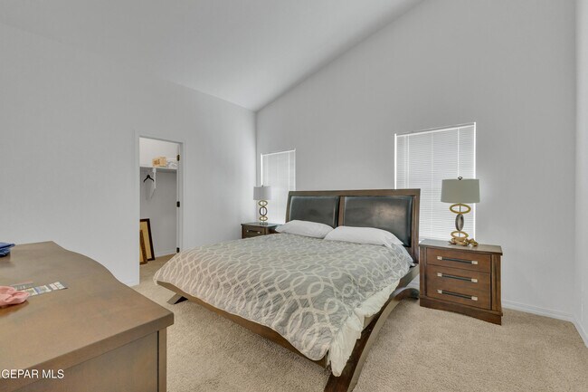 Building Photo - 14800 Sam Garcia Ave