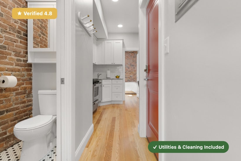 Building Photo - Furnished Private Bedroom in North End