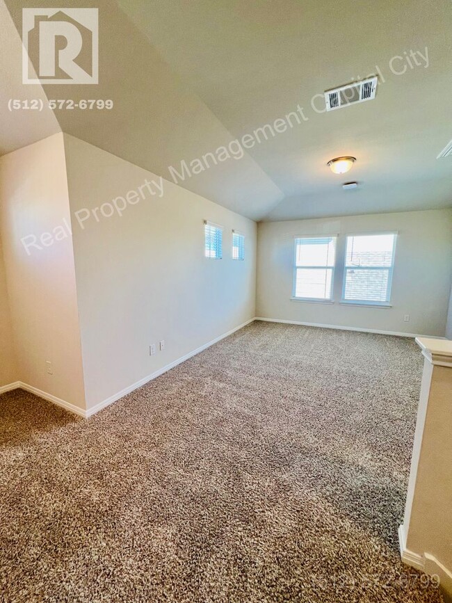 Building Photo - Beautiful 4-Bedroom New Build with Modern ...