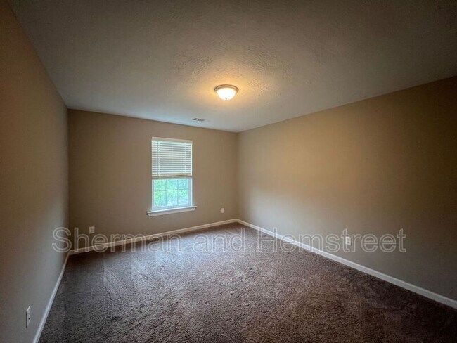 Building Photo - 862 Williford Run Dr
