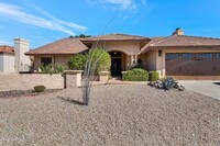 Building Photo - 19231 N 67th Dr