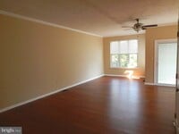 Building Photo - 862 N Waterford Ln