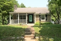 Building Photo - Adorable home located in southside of Lexington    20260604