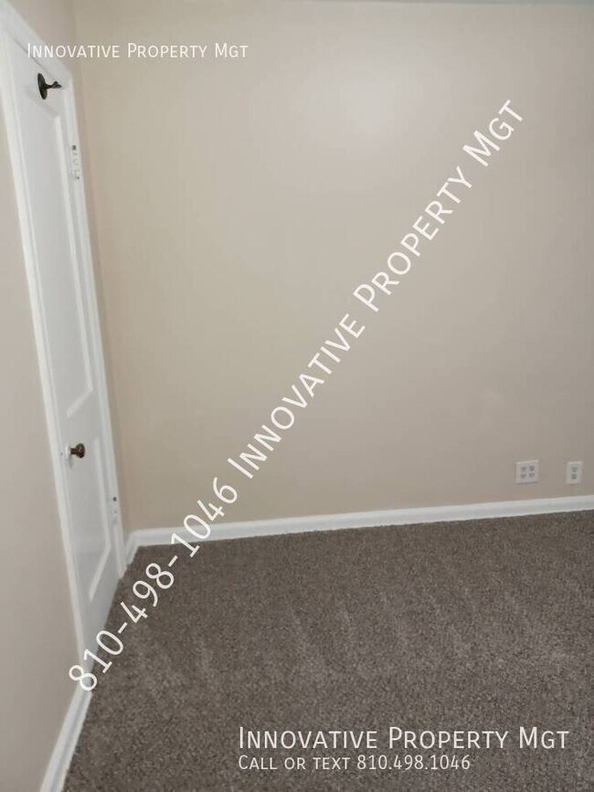 Building Photo - 4354 Elms Rd