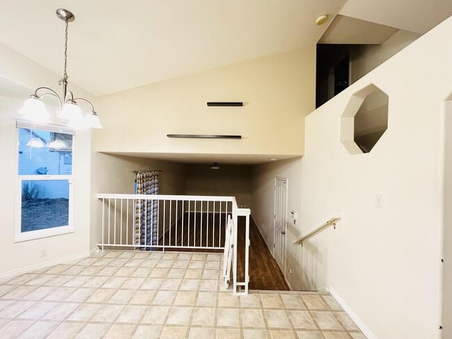 Building Photo - 377 Sego Lily Dr