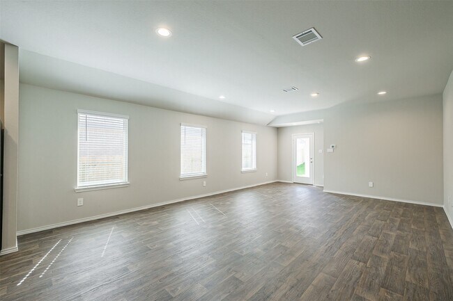 Building Photo - 14668 Blackbrush Mnr