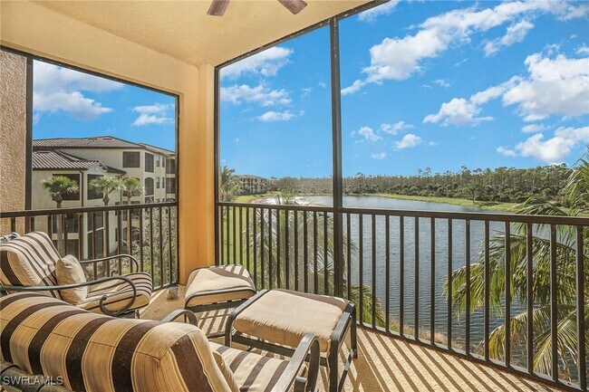 Building Photo - 9731 Acqua Ct