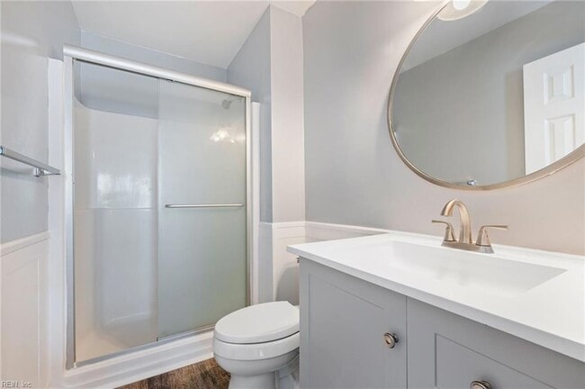 Building Photo - 5496 Lynbrook Landing