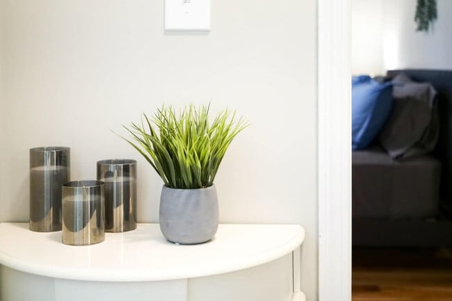 Building Photo - 4544 Erie Ave NW