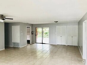 Building Photo - Ideal Home in McAllen!