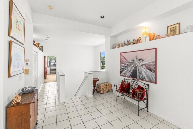 Building Photo - 5142 Lake Catalina Dr