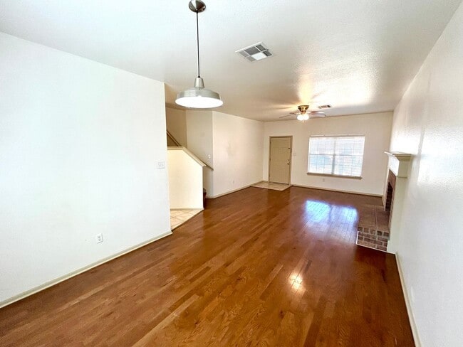 Building Photo - *COMING SOON* Gorgeous Two Story Three Bedroom Home!