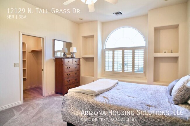 Building Photo - 12129 N Tall Grass Dr