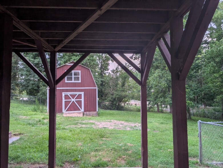 Building Photo - 5700 Miles Rd