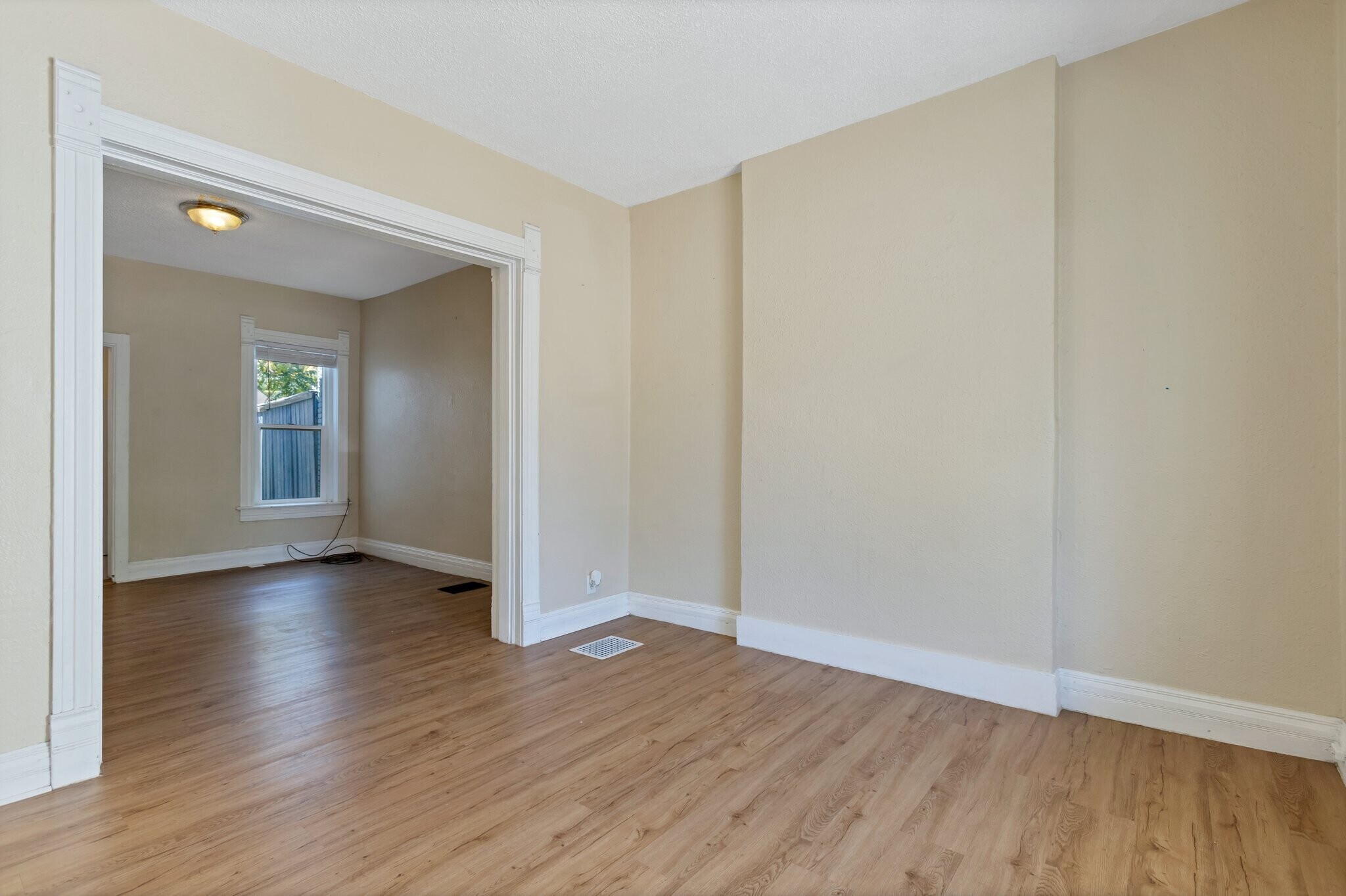 Living Room - 2707 N Downing St