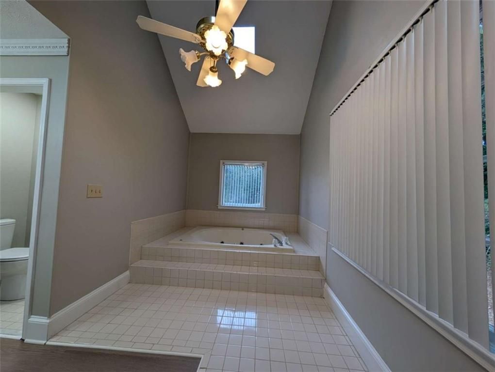 Building Photo - 443 Cricket Ridge Ct