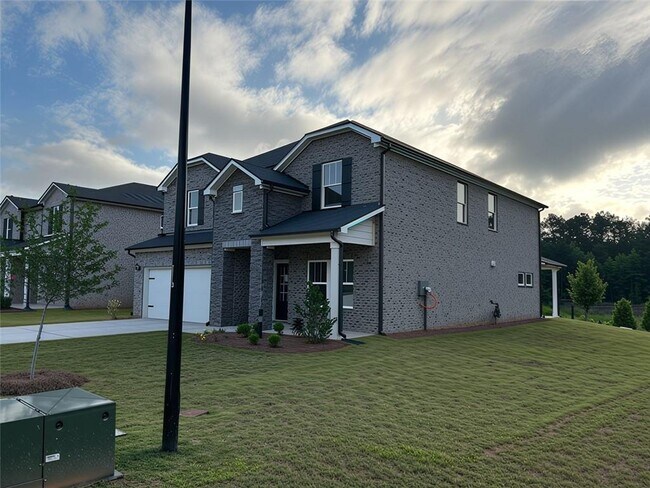 Building Photo - 6907 Winchester Pl