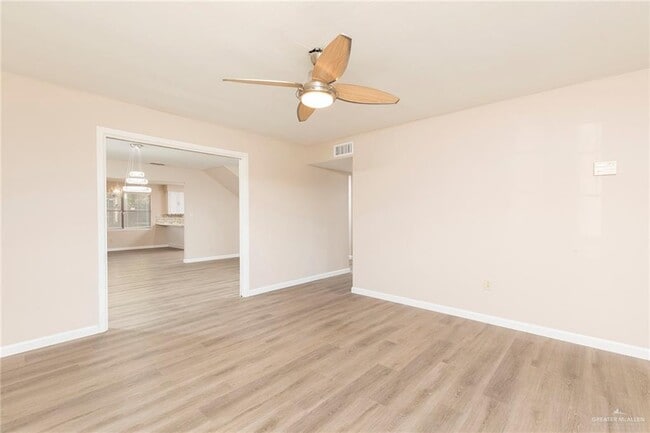 Building Photo - 39 Pecan Ave