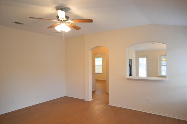 Building Photo - 3207 Picton Ct