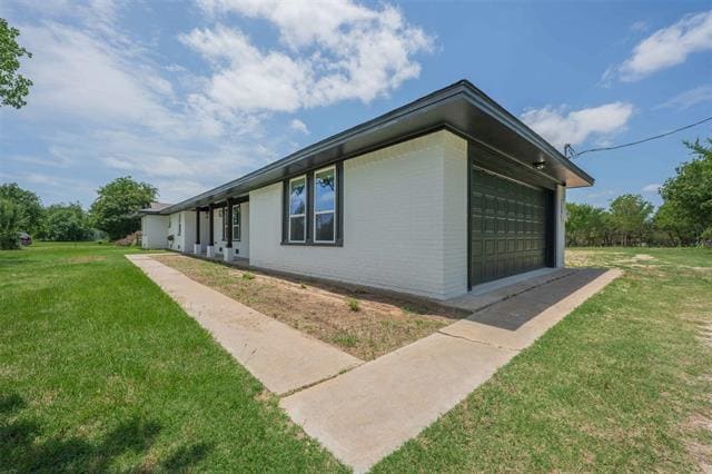 Building Photo - 313 County Rd 805A