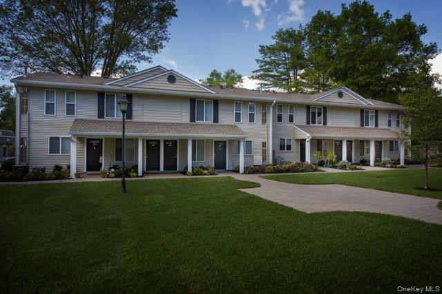 Building Photo - 45 Country Club Dr