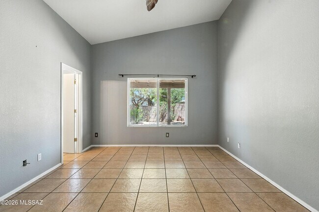 Building Photo - 7997 E Snakeroot Dr