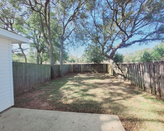 Building Photo - 2468 Spyglass Cir