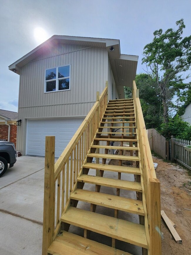 Building Photo - New Construction 1 Bed/1 Bath Fully-Equipp...