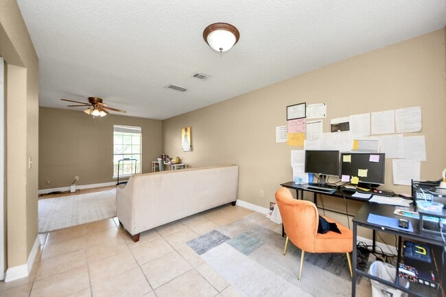 Building Photo - 4526 Texas Trail