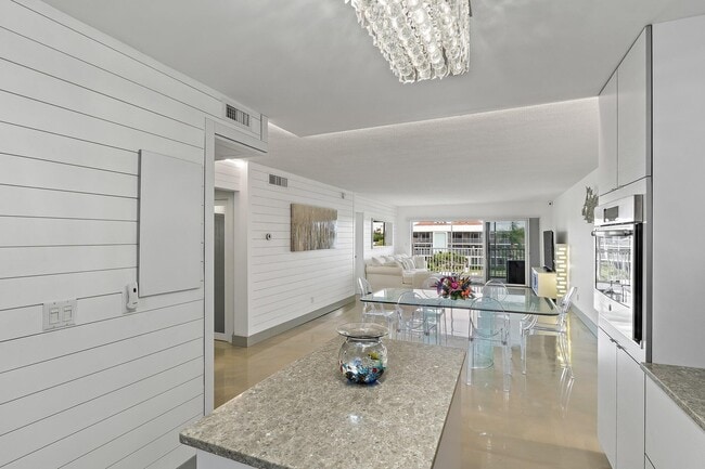 Building Photo - 100 Waterway Rd