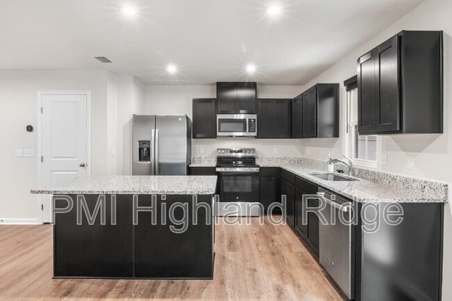 Building Photo - 828 Knox Crst