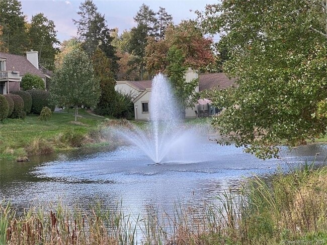 Building Photo - 311 Heritage Vlg